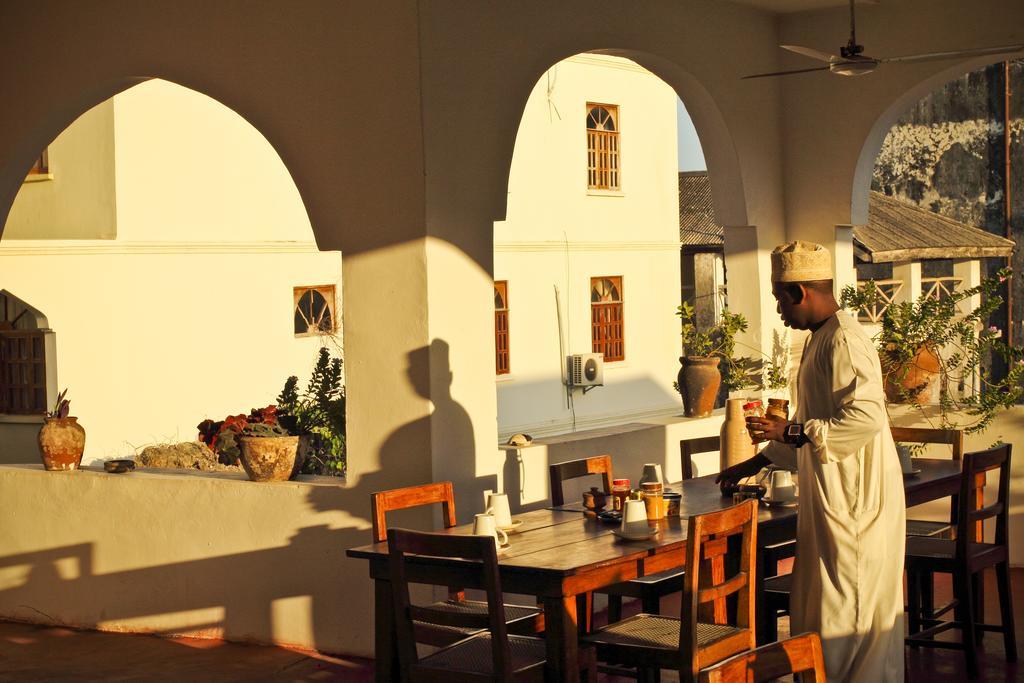 奇鹏达住宿加早餐旅馆 Zanzibar 外观 照片