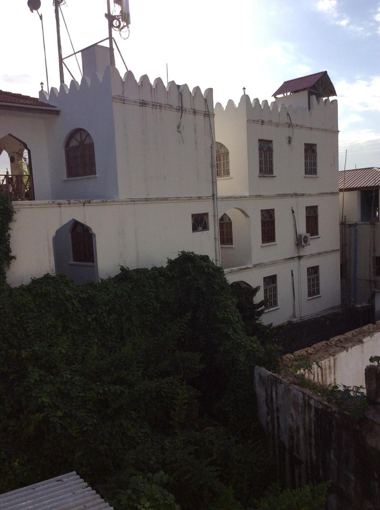 奇鹏达住宿加早餐旅馆 Zanzibar 外观 照片